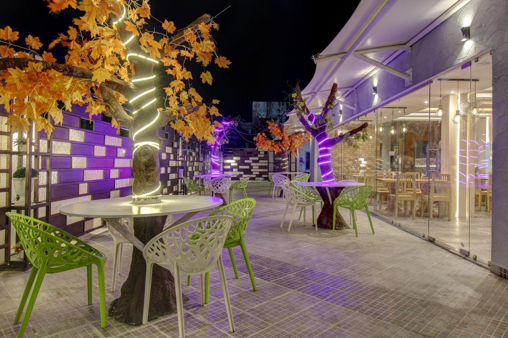 Super Townhouse Geetraj Near Shalimar Gateway Lucknow Exterior foto